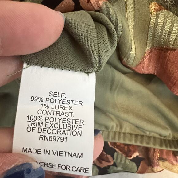 Roz Ali Top Womens 1X Green Floral Metallic Gold Chain Neckline Boho Casual - Picture 9 of 10